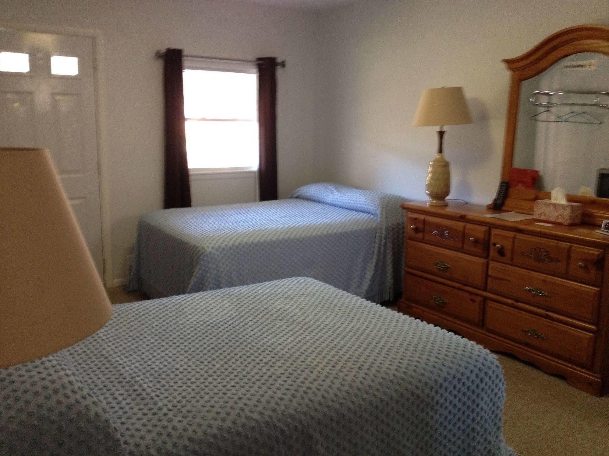 McGregor Inn Motel Wilton Buitenkant foto